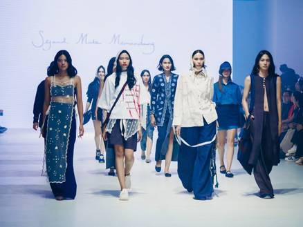 Pertama Kali Hadirkan Koleksi Denim, Sejauh Mata Memandang Gunakan Benang Daur Ulang di JFW 2024